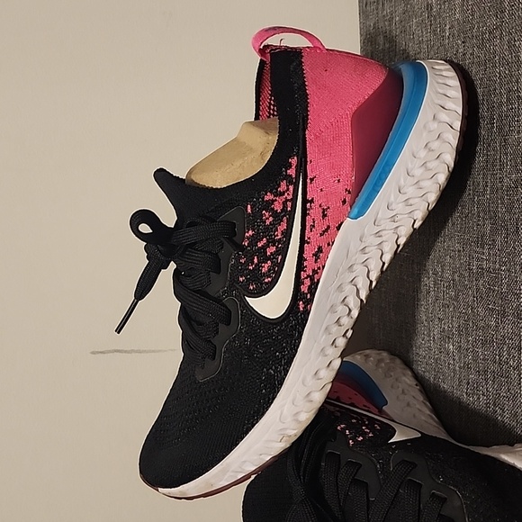 NIKE EPIC REACT - Picture 5 of 12